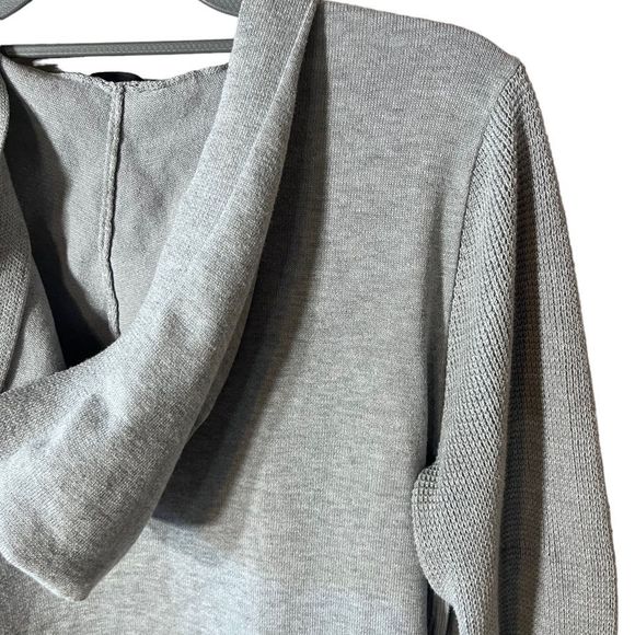 Verve ami Long Gray Hooded Sweater For Chilly Days - Picture 3 of 8